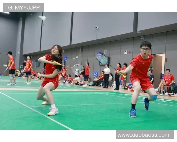 深圳羽毛球队包夹战术创新探索与实践分析