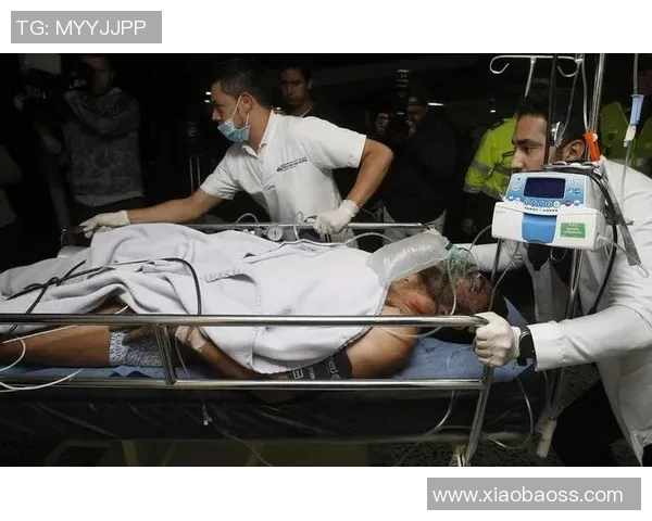 外国飞机失事导致足球明星不幸遇难引发全球哀悼与关注 外国飞机失事导致足球明星不幸遇难引发全球哀悼与关注